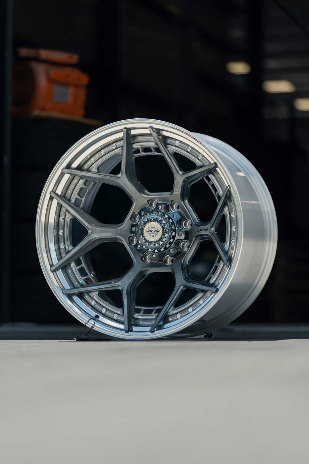 4PLAY WHEELS - 4PF6 Brushed / Tinted Clear Center & Polished Barrel | Premium Forged Wheels for Trucks & SUVs